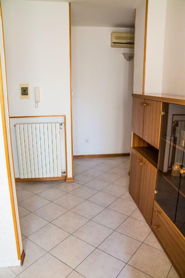 New A Casa Da Ida Apartment Parma Bagian luar foto
